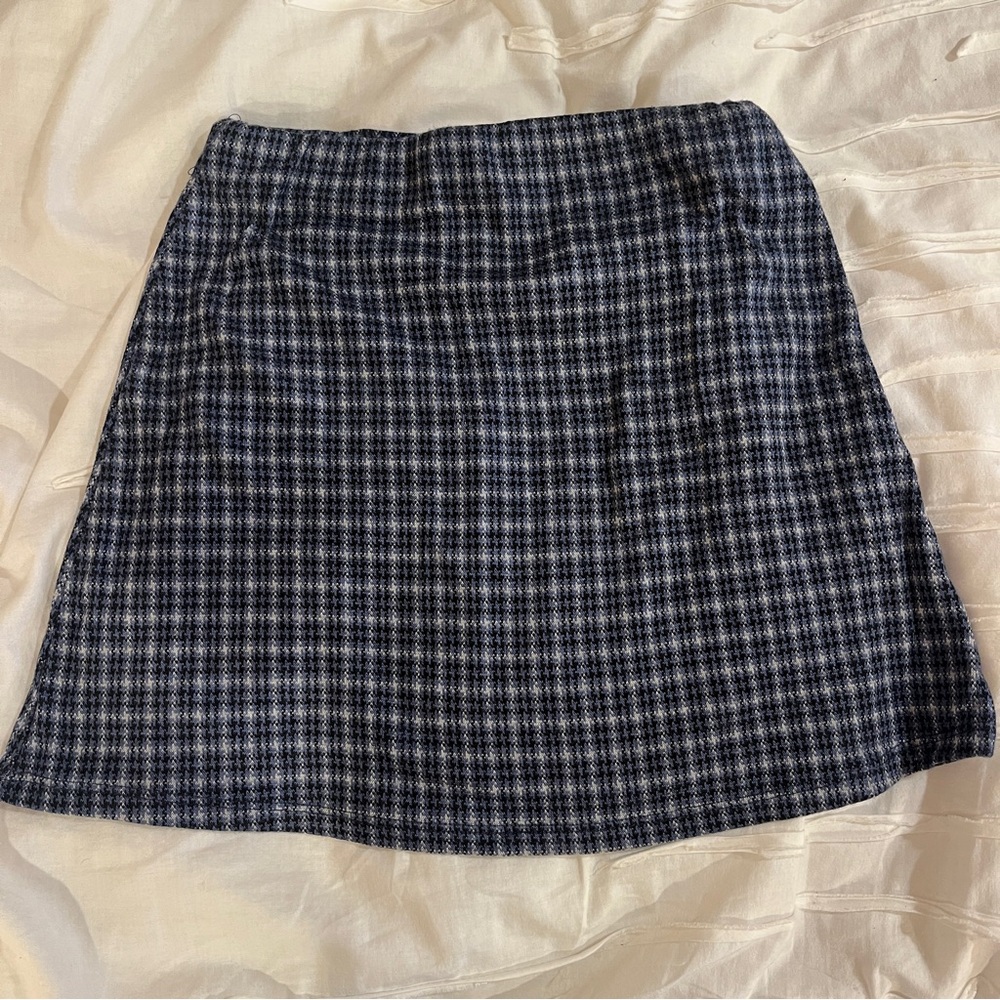 Available items - Picture 8 of 8